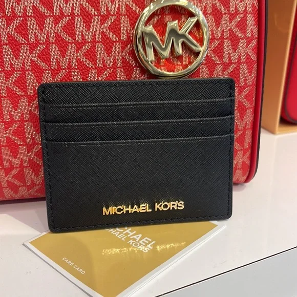 MICHAEL KORS
Leather Large Card Holder Case Wallet
Black
NWT - Picture 8 of 16